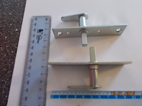 Stifteinreiber Ring 25 mm, hoch 30 mm, gelb chromatisiert